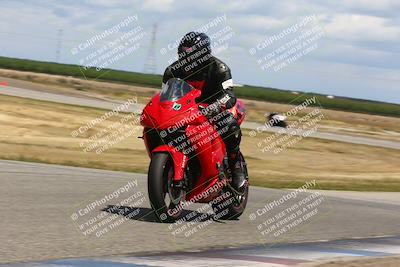 media/Apr-26-2024-TrackDaz (Fri) [[c4b677d280]]/B Group/120pm (Wheelie Bump)/
